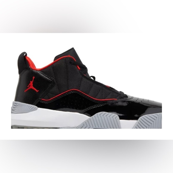 JORDAN: STAY LOYAL “BRED” MEN’S SNEAKERS - Picture 4 of 13